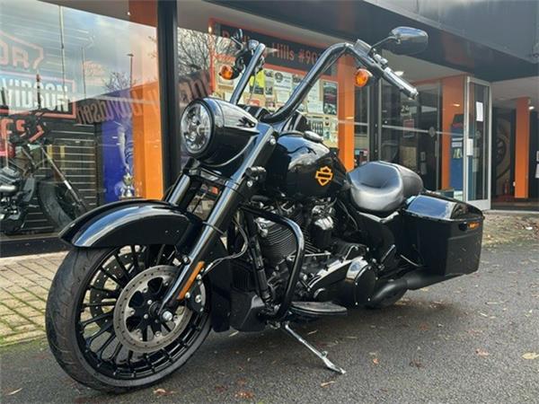 2020 HARLEY-DAVIDSON TOURING FLHRXS ROAD KING SPECIAL