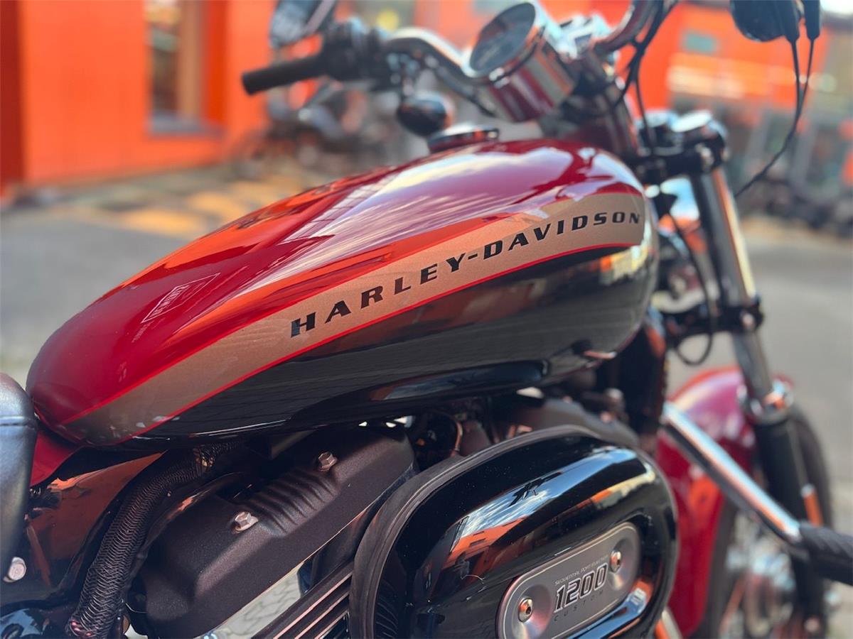 2020 Harley-Davidson Sportster XL 1200C Custom
