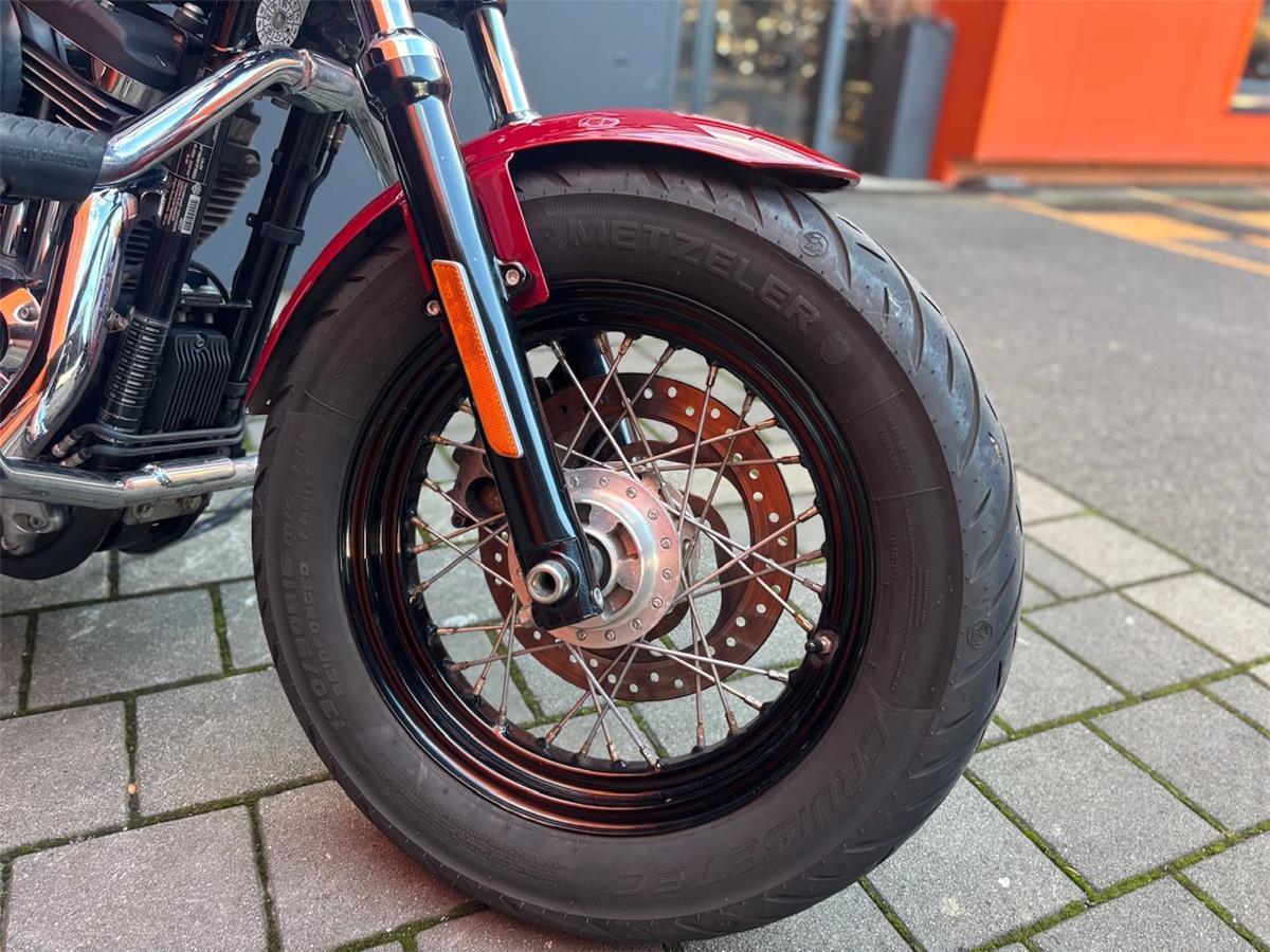 2020 Harley-Davidson Sportster XL 1200C Custom
