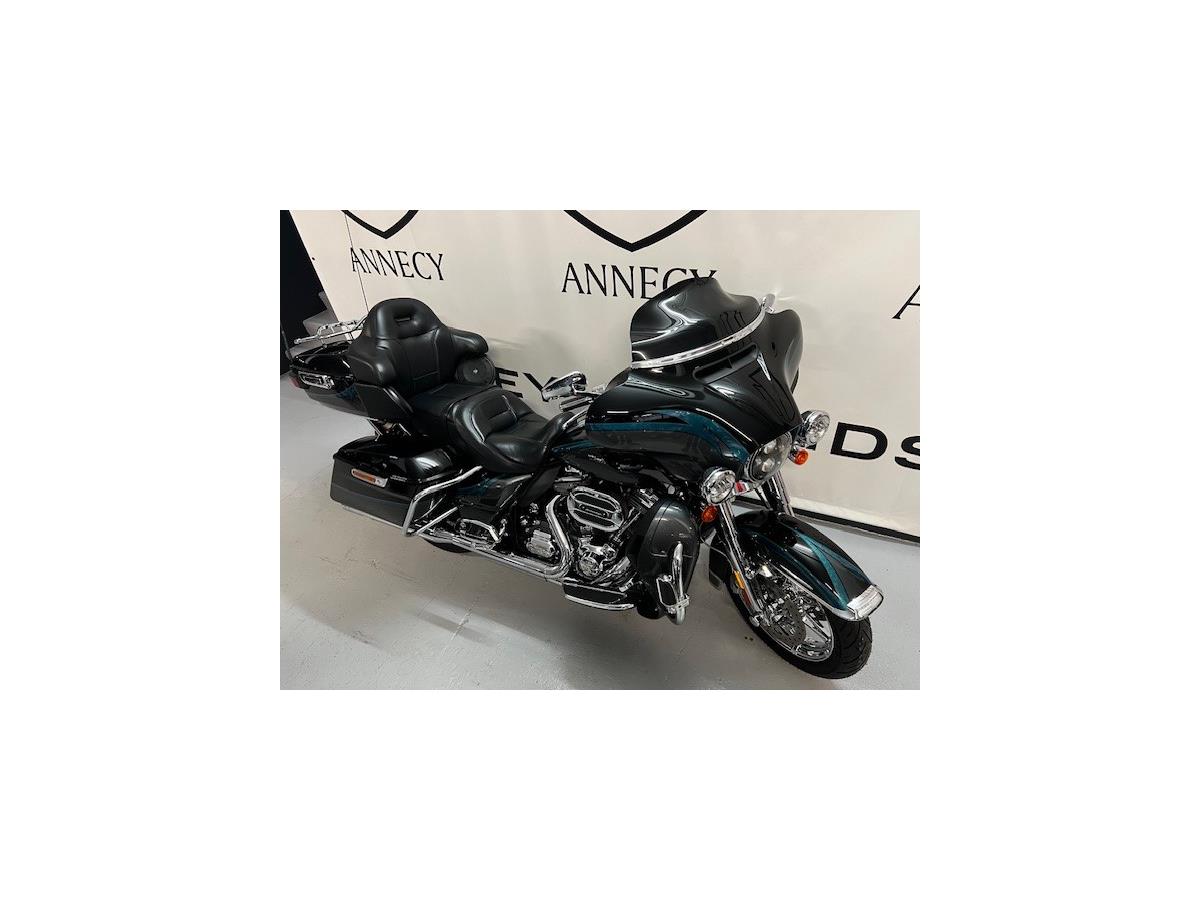 2015 HARLEY-DAVIDSON ULTRA LIMITED