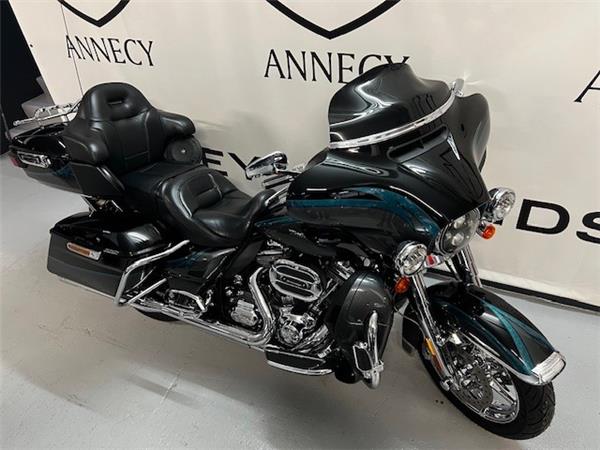 2015 HARLEY-DAVIDSON ULTRA LIMITED