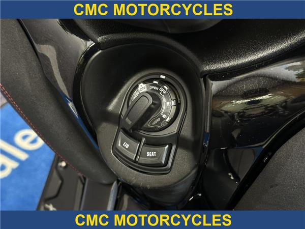  Yamaha XMAX 300 X-MAX Tech MAX 300