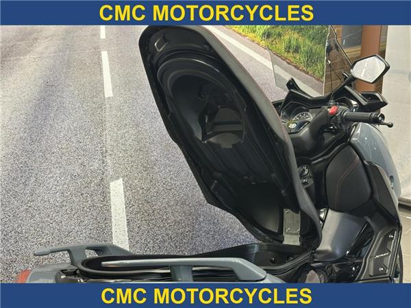  Yamaha XMAX 300 X-MAX Tech MAX 300