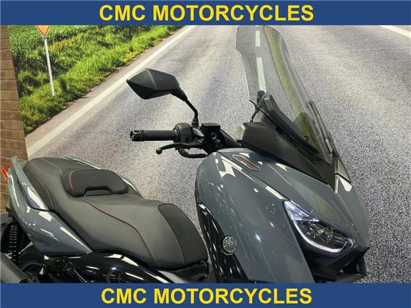  Yamaha XMAX 300 X-MAX Tech MAX 300