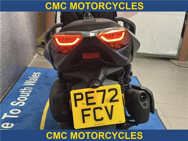  Yamaha XMAX 300 X-MAX Tech MAX 300
