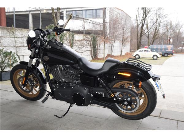 FXDLS Low Rider S mit Kesstech Auspuff