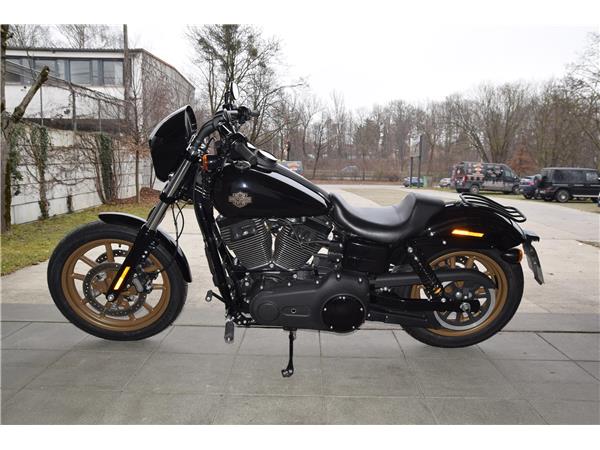 FXDLS Low Rider S mit Kesstech Auspuff