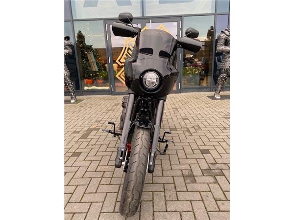 FXLRS Low Rider S Club Style Umbau, J&H 2in1