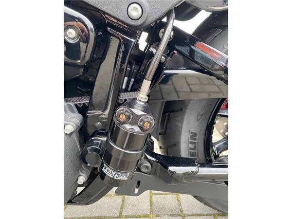 FXLRS Low Rider S Club Style Umbau, J&H 2in1