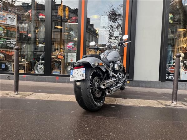 2025 HARLEY-DAVIDSON BREAKOUT