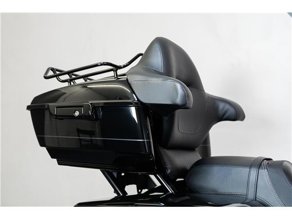 2025 harley-davidson FLHXU Street Glide Ultra 117