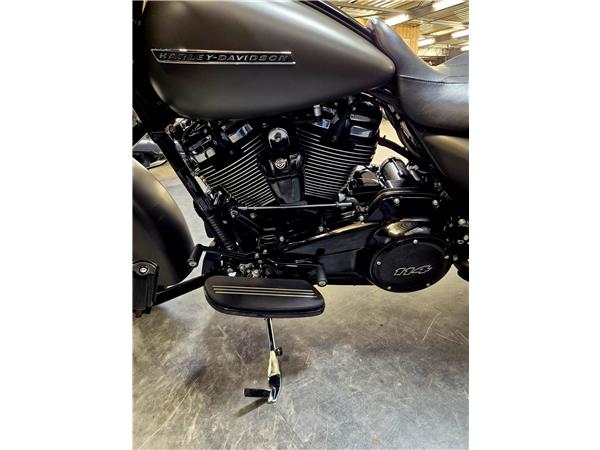 2019 HARLEY-DAVIDSON STREET GLIDE