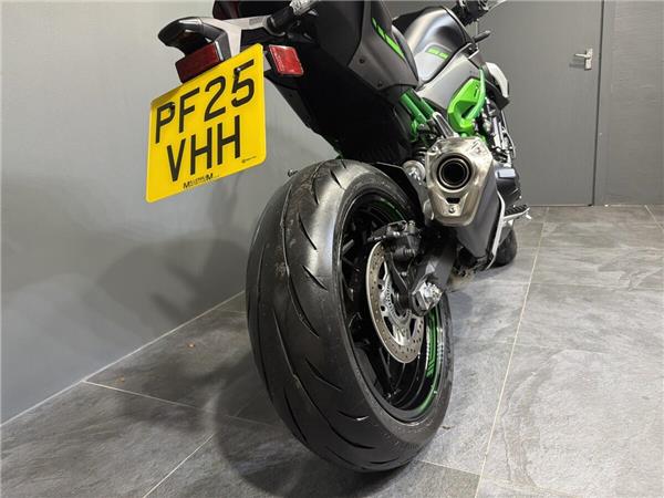 2025 Kawasaki Z900
