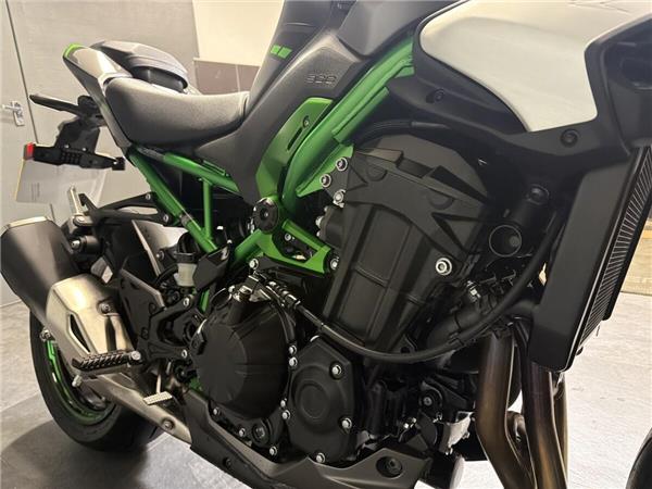 2025 Kawasaki Z900
