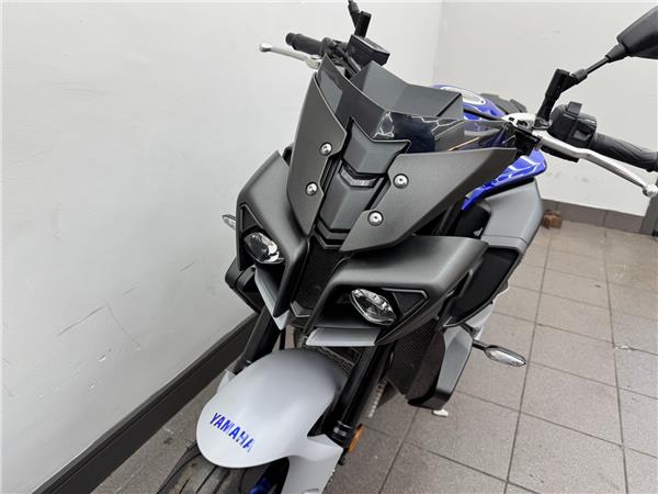 2021 YAMAHA MT-10