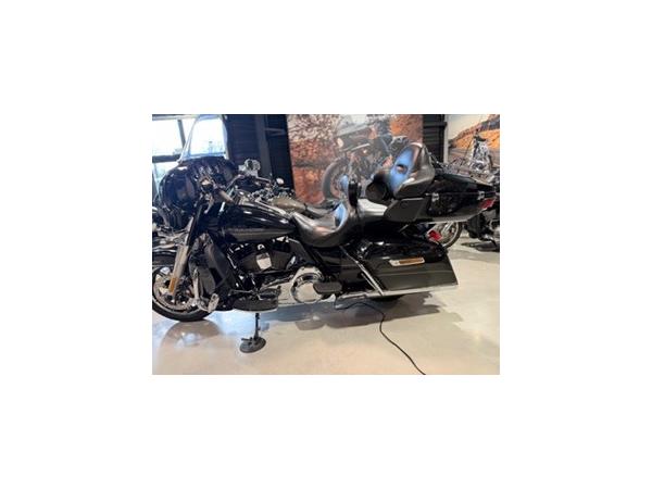 2016 HARLEY-DAVIDSON ULTRA LIMITED