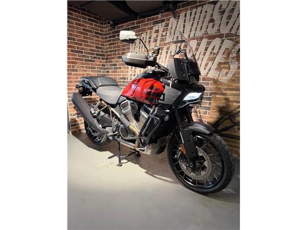 2025 harley-davidson RA Pan America 1250 Special