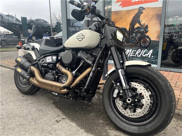 2018 HARLEY-DAVIDSON SOFTAIL FXFBS FAT BOB 114