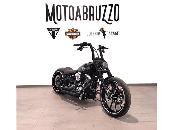 Harley-Davidson Softail BREAKOUT
