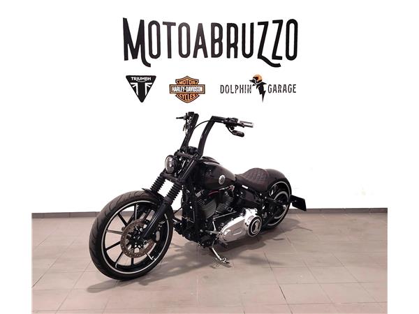 Harley-Davidson Softail BREAKOUT
