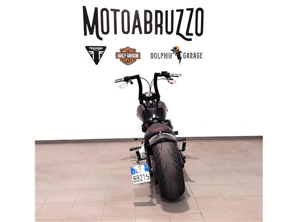 Harley-Davidson Softail BREAKOUT