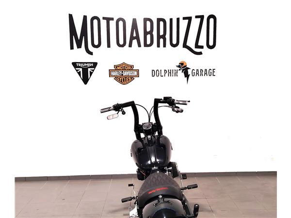 Harley-Davidson Softail BREAKOUT