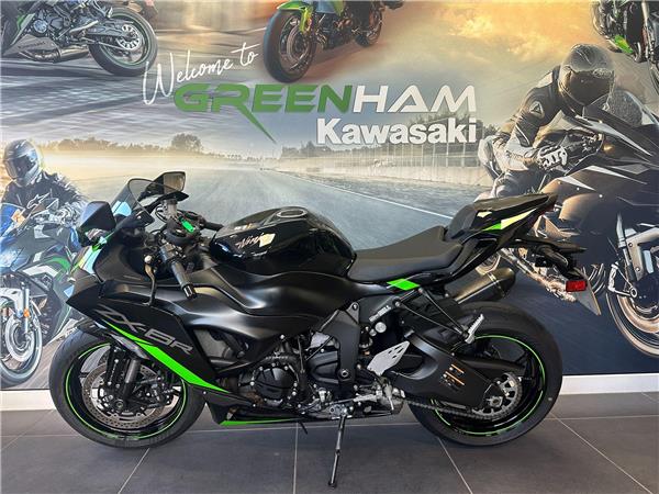 2025 Kawasaki Ninja ZX-6R