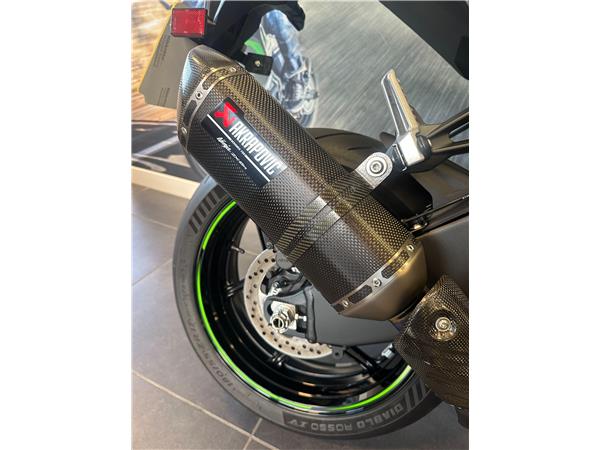 2025 Kawasaki Ninja ZX-6R