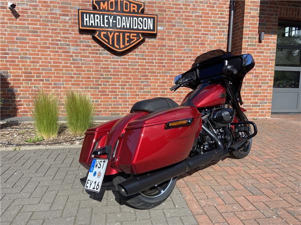 FLHX Street Glide 117 