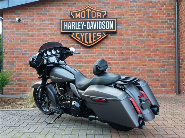 FLHXS Street Glide Special 