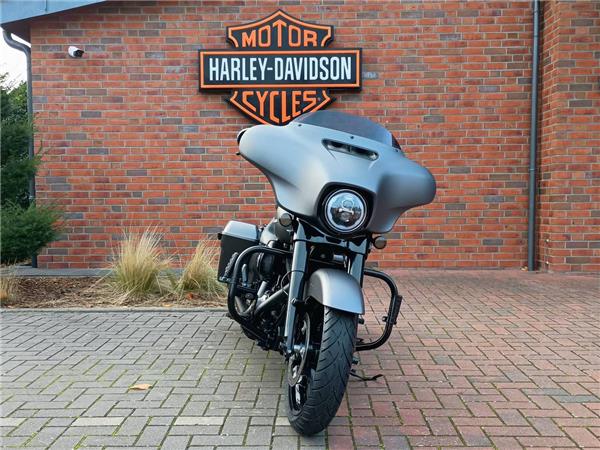 FLHXS Street Glide Special 