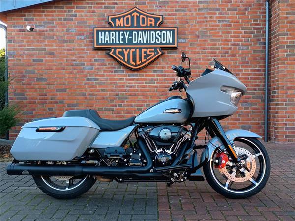 FLTRX Road Glide 117 