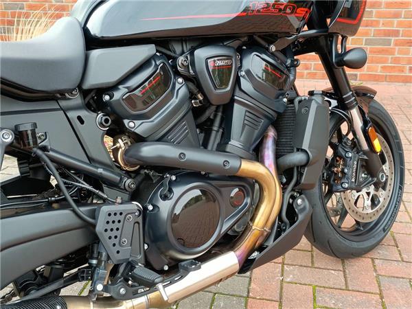 RA1250ST Pan America ST 