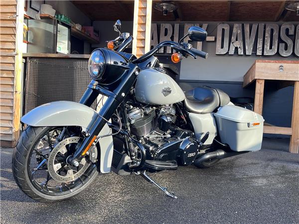 2024 Harley-Davidson Touring