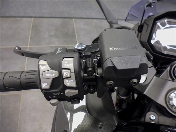 2025 Kawasaki NINJA 1100 SX