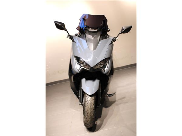 YAMAHA T- MAX TECH MAX 560