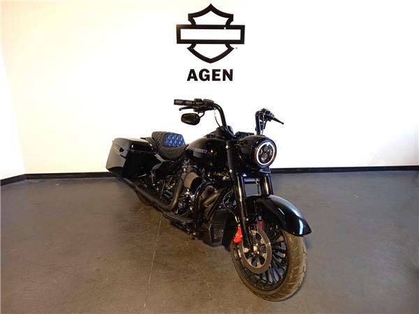 2018 HARLEY-DAVIDSON ROAD KING