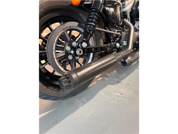 2013 harley-davidson XL 883 N Sportster Iron
