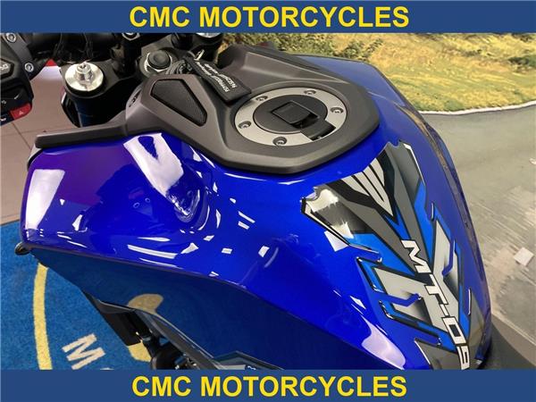  Yamaha MT-09 MT-09