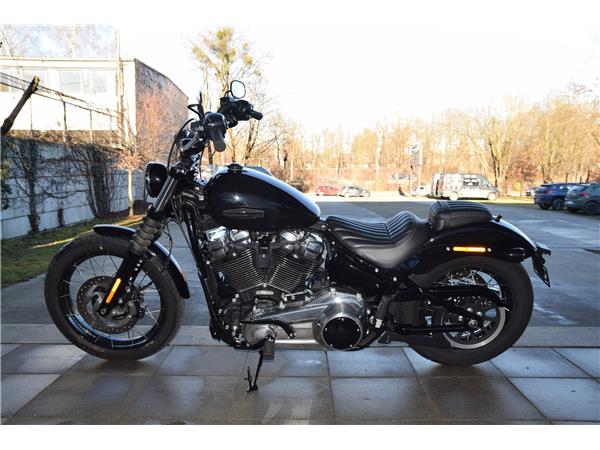 FXBB Street Bob (gedrosselt)Softail