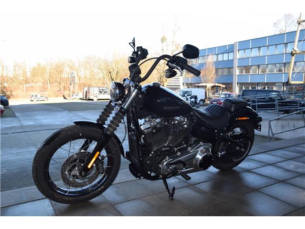 FXBB Street Bob (gedrosselt)Softail