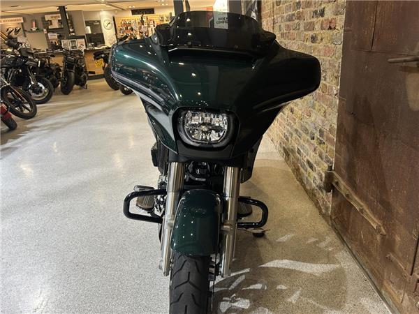 2024 Harley-Davidson Touring