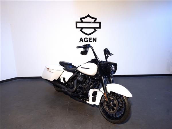 2018 HARLEY-DAVIDSON ROAD KING