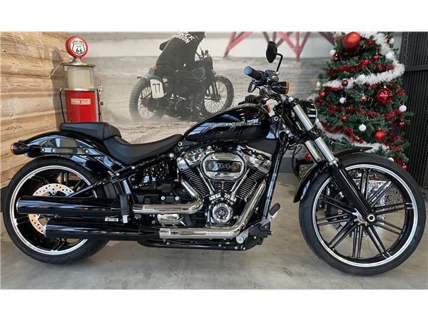 2017 HARLEY-DAVIDSON BREAKOUT