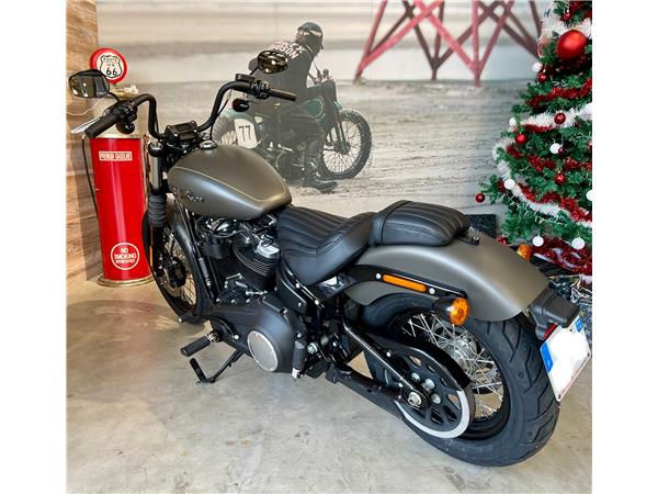 2019 HARLEY-DAVIDSON STREET BOB