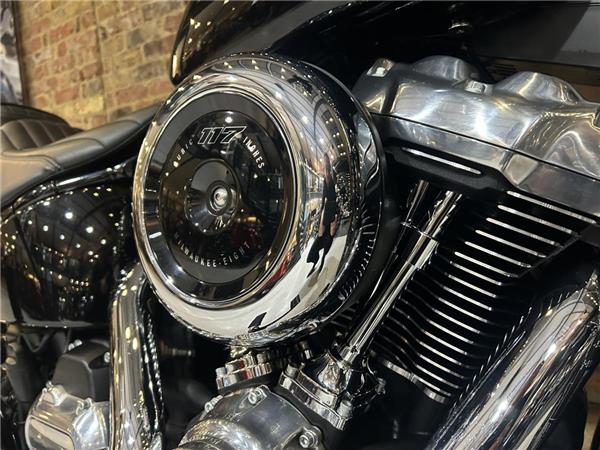 2025 Harley-Davidson Softail