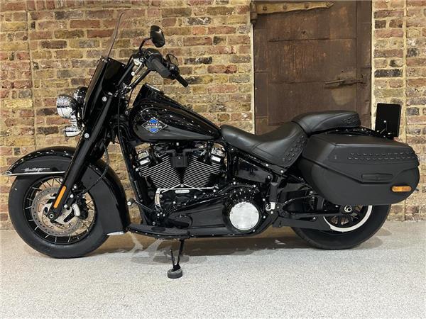 2025 Harley-Davidson Softail