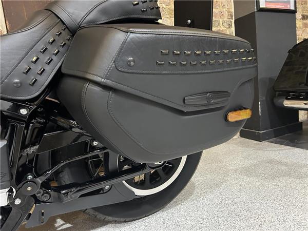 2025 Harley-Davidson Softail