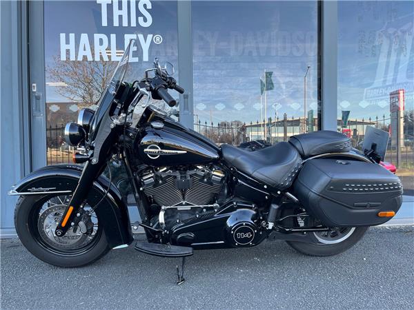 2019 HARLEY-DAVIDSON SOFTAIL FLHCS HERITAGE CLASSIC 114