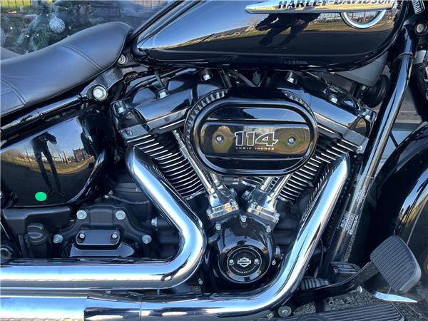 2019 HARLEY-DAVIDSON SOFTAIL FLHCS HERITAGE CLASSIC 114